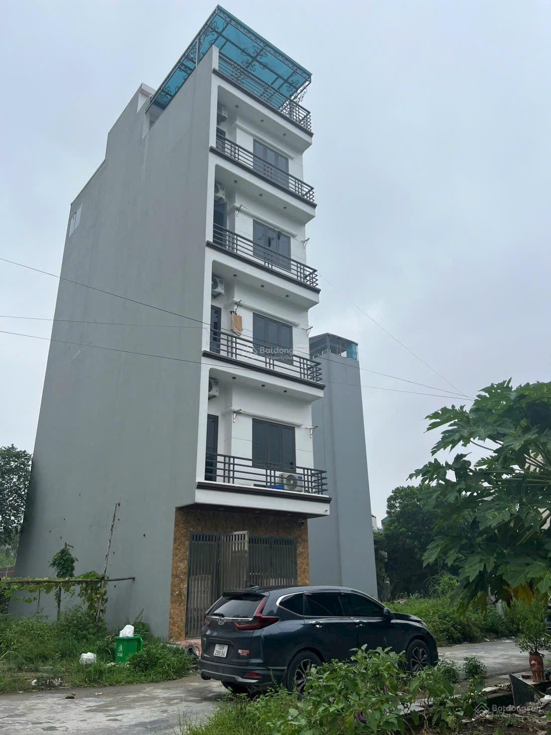 Quá hiếm! Nhà ngay ngã tư Trôi, xã Hoài Đức: 40m2, 6 tầng thang máy, ô tô tránh hơn 6 tỷ