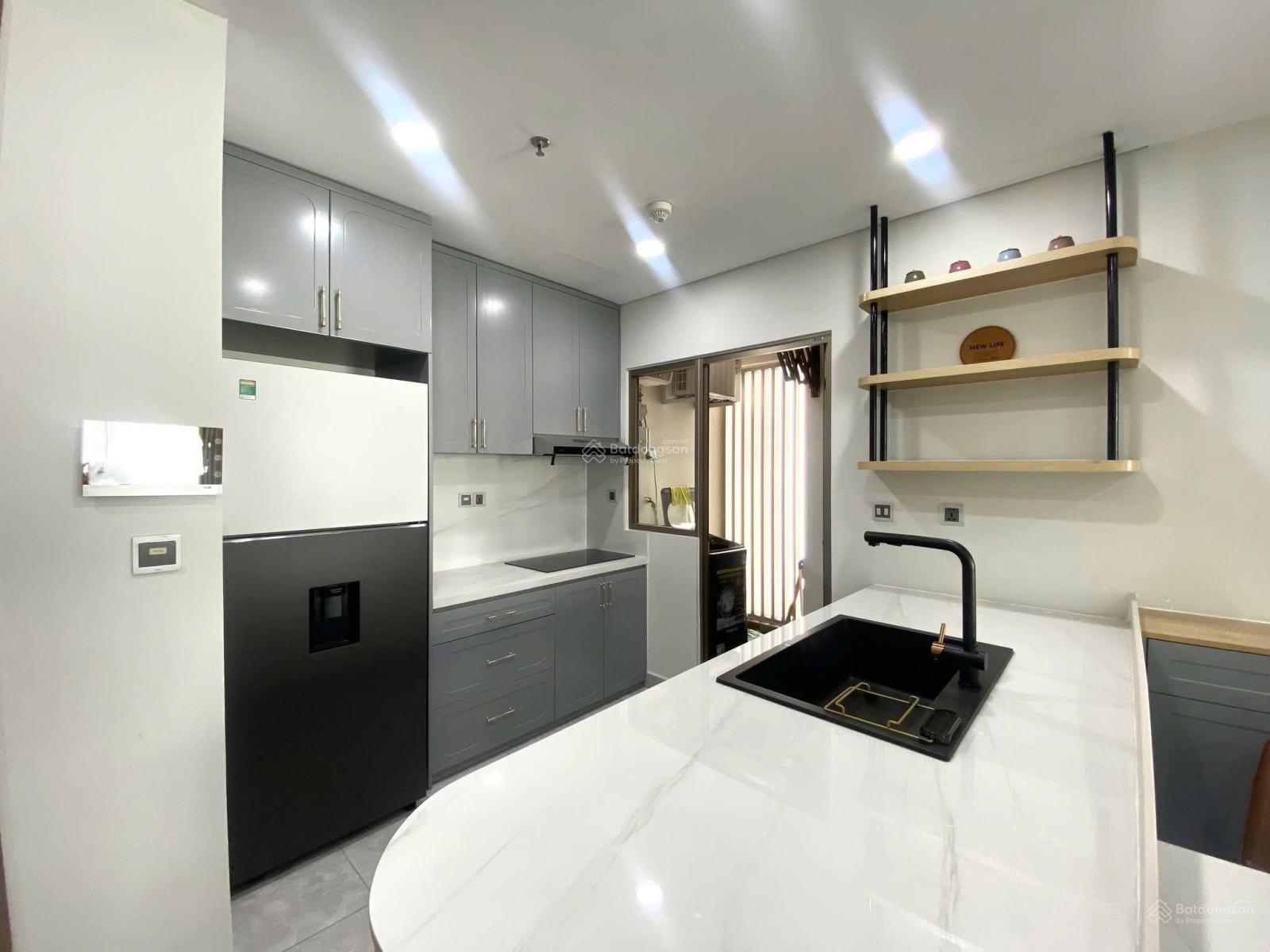 CHO THUÊ / FOR RENT MIDTOWN M7, PHÚ MỸ HƯNG, Q7