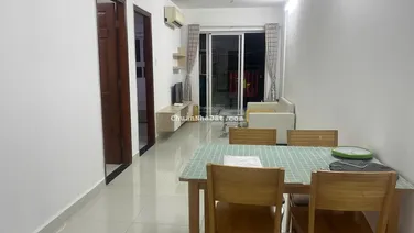 Cho thuê căn hộ 2PN 2WC đủ nội thất, mặt tiền đường Trường Chinh, gần cầu Tham Lương. Giá 8 tr