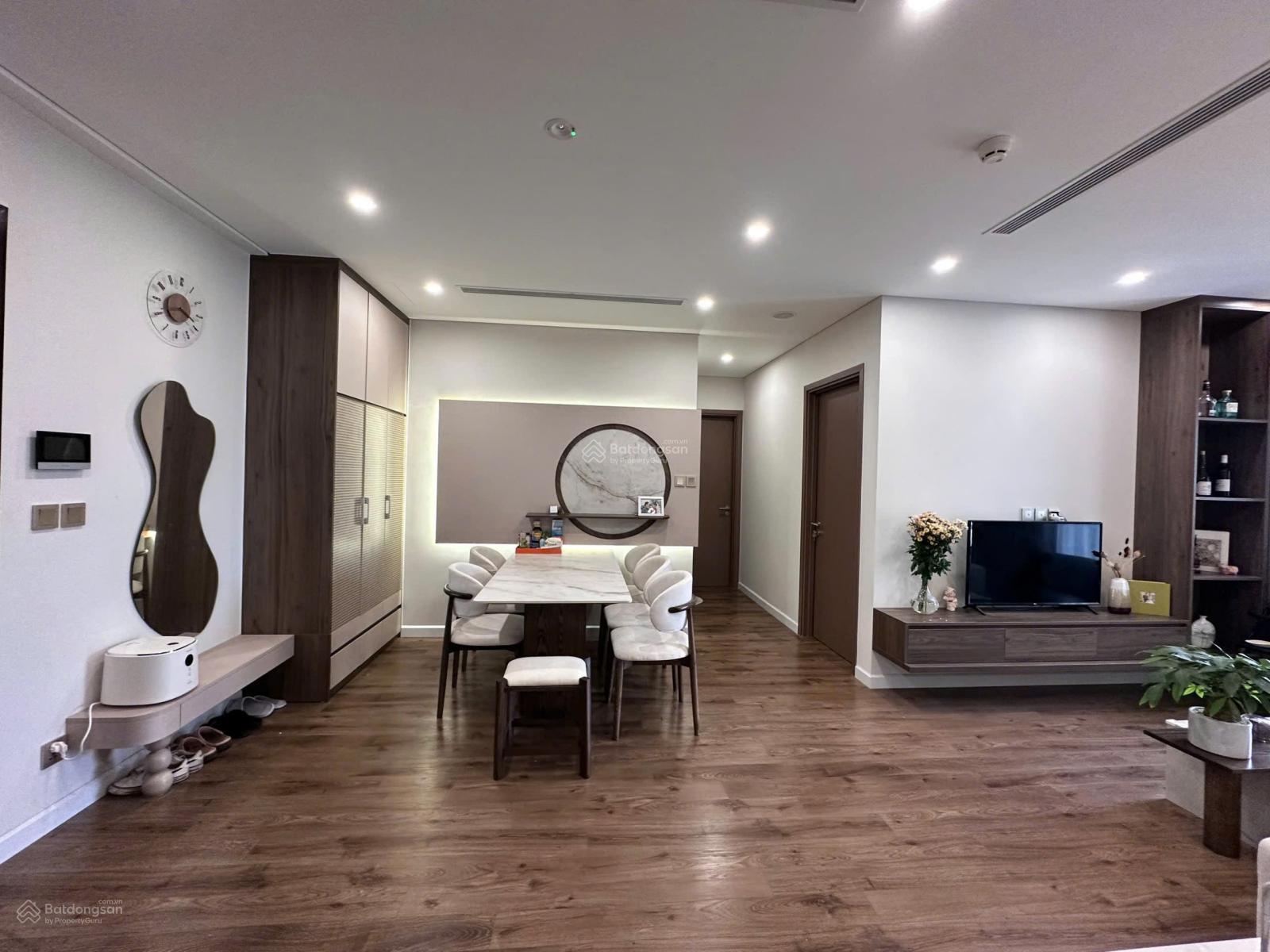 Cho thuê gấp CH 80m2 2PN 2VS nội thất đẹp chỉ 15,5tr/th tại Hoàng Thành Pearl, Mỹ Đình 0969 286 ***