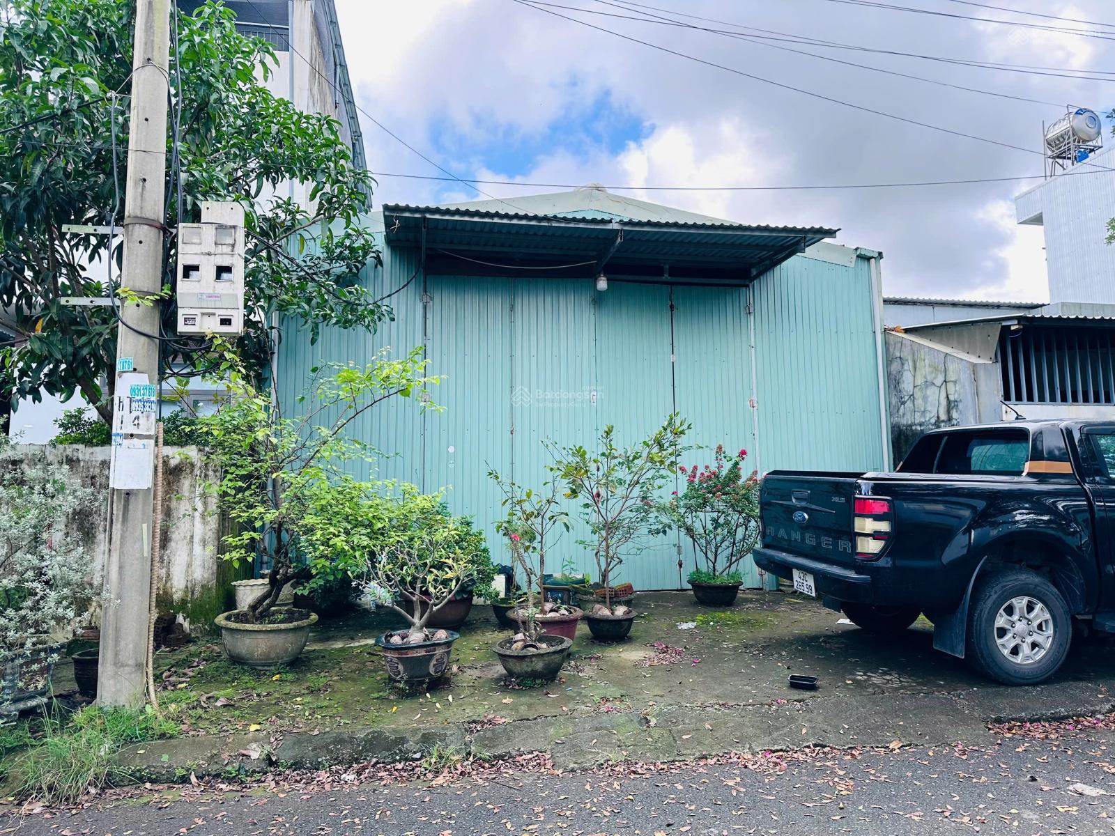 Bán nhanh 150m2 (7,5*20) đường Khánh An 10 kèm kho đang sử dụng giá chỉ nhỉnh 6 tỷ