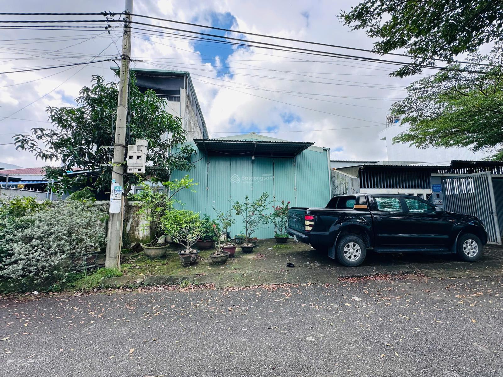 Bán nhanh 150m2 (7,5*20) đường Khánh An 10 kèm kho đang sử dụng giá chỉ nhỉnh 6 tỷ