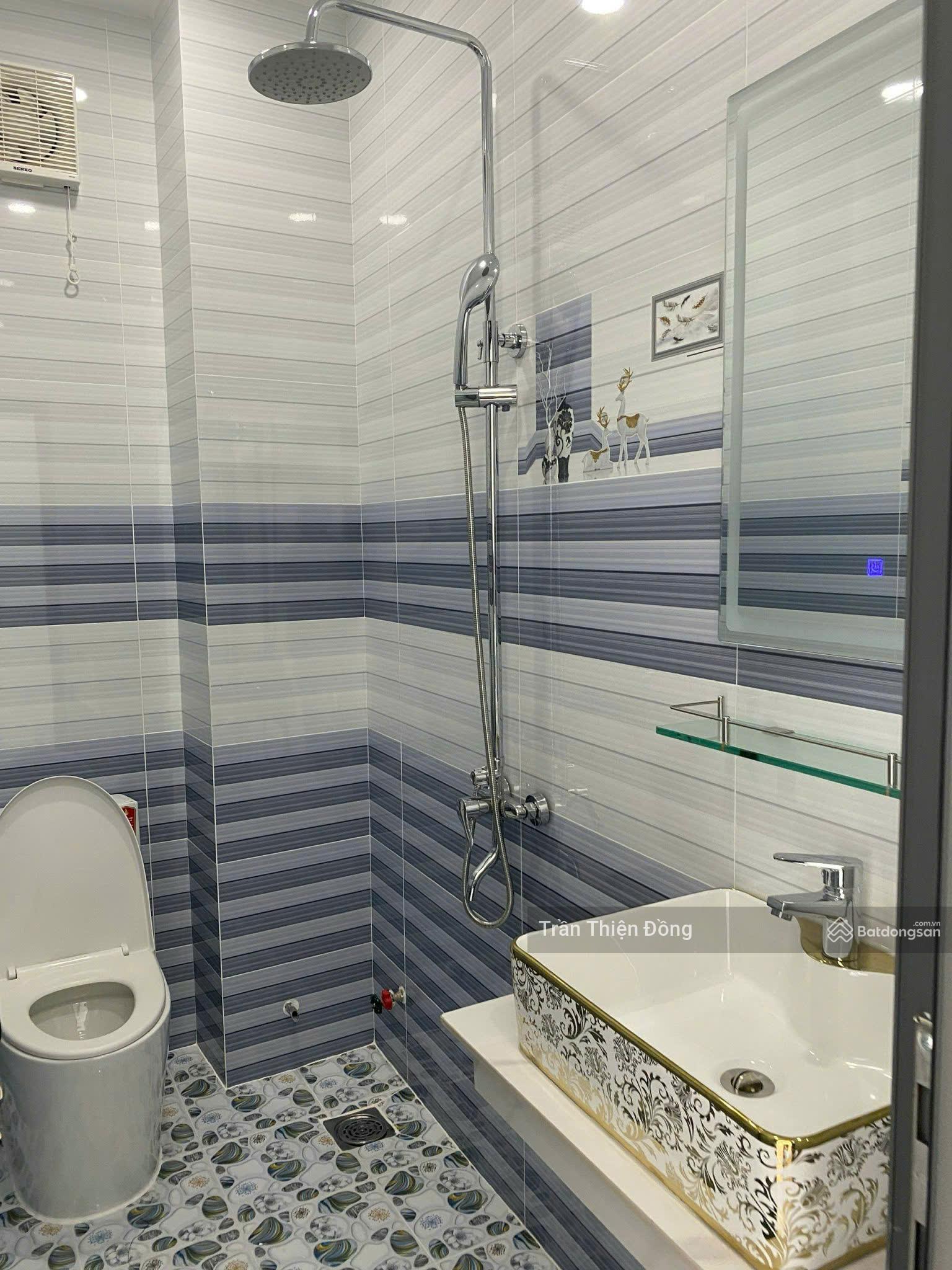 Chính chủ cần bán nhà 2 mặt tiền Diên Hồng mới 100%-P1 -Q Bình Thạnh-CN=65,4 m2-5 tầng Có thang máy