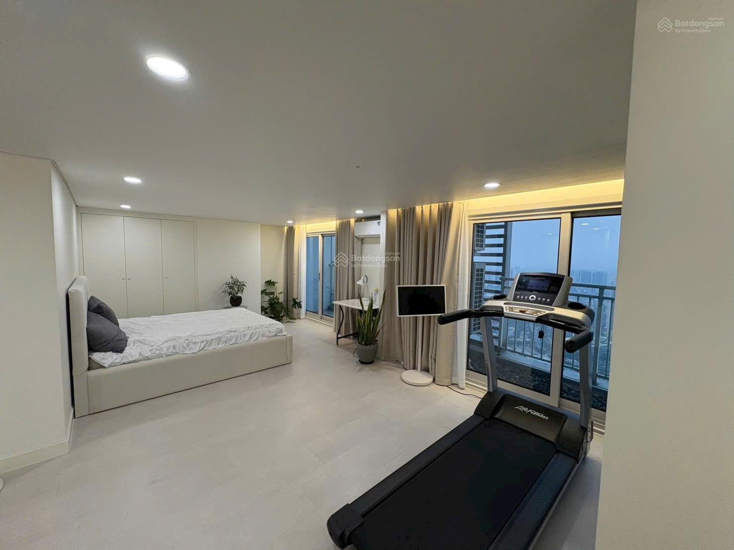 Tôi cần bán căn 3PN + 1 190m2 tòa Pacific Lý Thường Kiệt, sổ lâu dài, giá 30 tỷ. LH 0977 632 *** Tôi cần bán căn 3PN + 1 190m2 tòa Pacific Lý Thường Kiệt, sổ lâu dài, giá 30 tỷ. LH 0977 632 ***