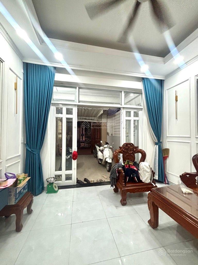 CĂN GÓC MẶT TIỀN ĐỖ XUÂN HỢP,Ô TÔ NGỦ TRONG NHÀ,NỞ HẬU,SÁT GA METRO,PHƯỚC LONG B QUẬN9!!!