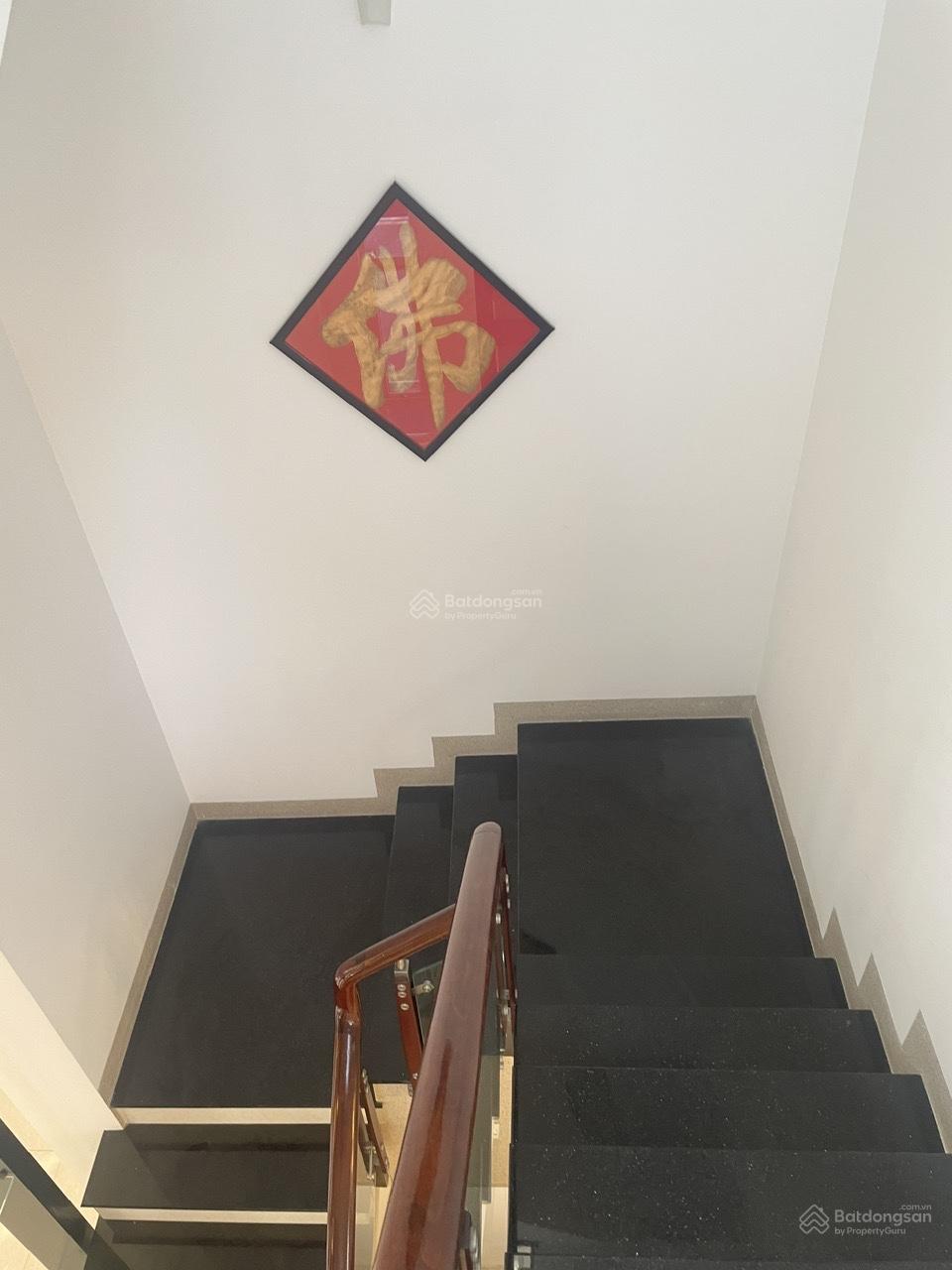 CHO THUÊ VĂN PHÒNG 1 TRỆT - 2 LẦU TẠI NAM LONG