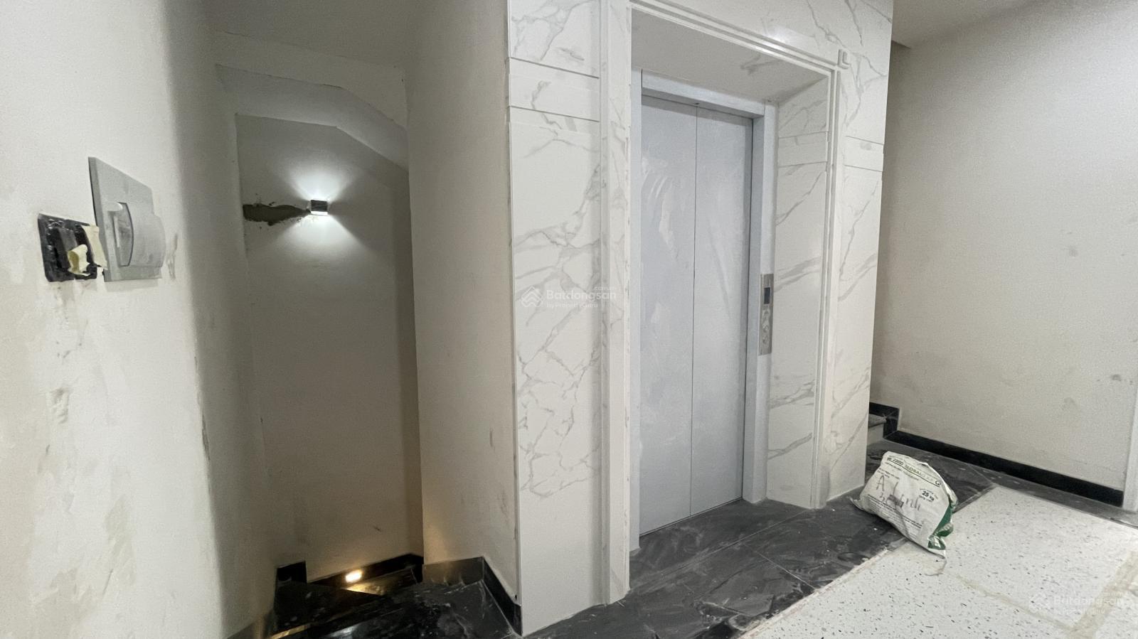 Cho thuê biệt thự 200m2 có nội thất đầy đủ tại Manhattan - Vinhomes Grand Park. LH 0828 030 *** Thiện Cho thuê biệt thự 200m2 có nội thất đầy đủ tại Manhattan - Vinhomes Grand Park. LH 0828 030 *** Thiện