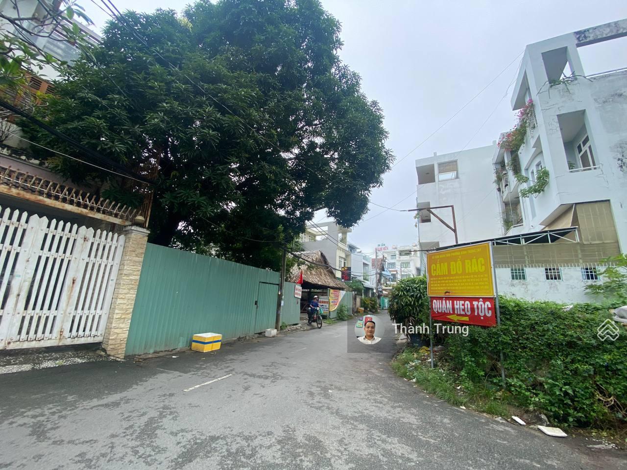 Bán lô góc siêu hiếm, 4.8m nở hậu 6,6m. 2 mặt tiền đường ô tô xe tải ngay gần Nguyễn Duy Trinh Bán lô góc siêu hiếm, 4.8m nở hậu 6,6m. 2 mặt tiền đường ô tô xe tải ngay gần Nguyễn Duy Trinh