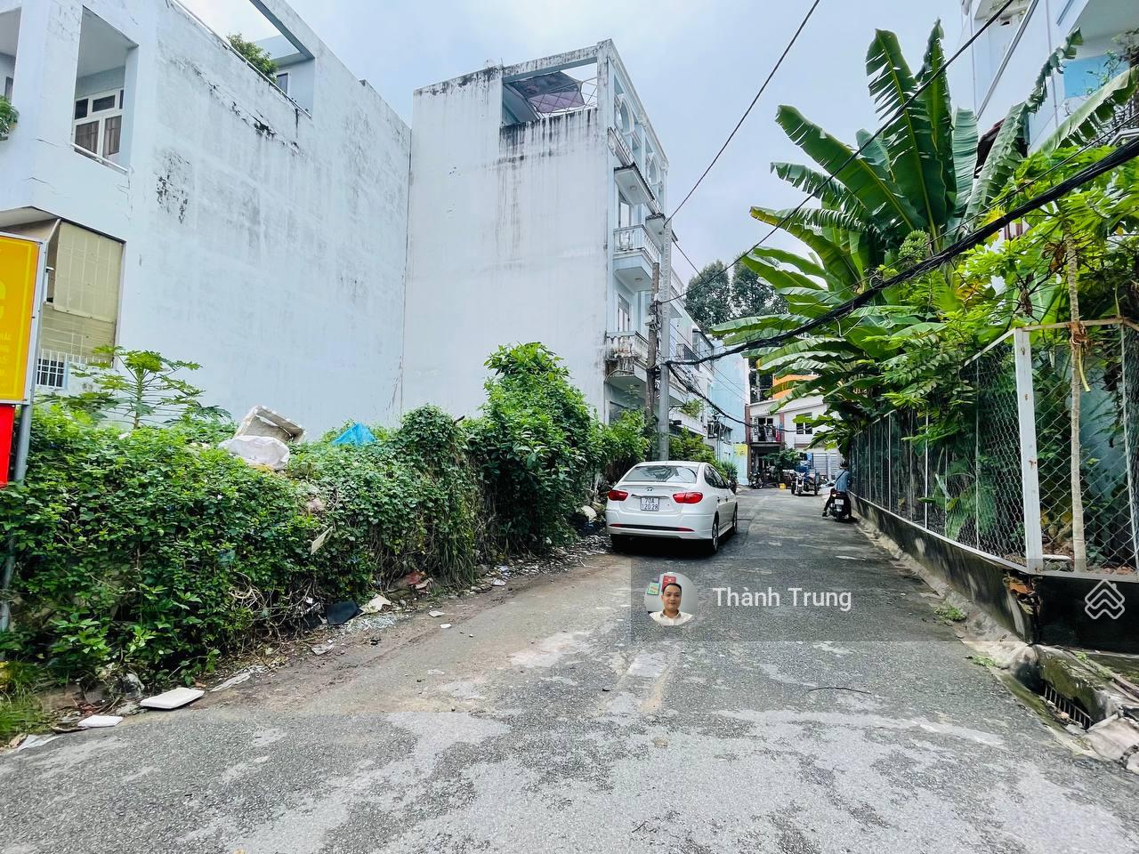 Bán lô góc siêu hiếm, 4.8m nở hậu 6,6m. 2 mặt tiền đường ô tô xe tải ngay gần Nguyễn Duy Trinh Bán lô góc siêu hiếm, 4.8m nở hậu 6,6m. 2 mặt tiền đường ô tô xe tải ngay gần Nguyễn Duy Trinh