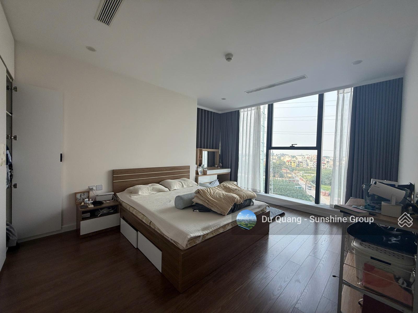 Bán căn Sunshine City 3 phòng ngủ + 1 kho - 116,4m2 - cạnh vườn cây - giá: 11 tỷ (nhà nguyên bản) Bán căn Sunshine City 3 phòng ngủ + 1 kho - 116,4m2 - cạnh vườn cây - giá: 11 tỷ (nhà nguyên bản)