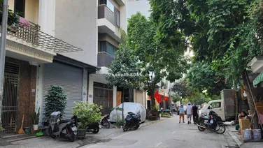 Bán nhà phân lô Phùng Hưng, Hà Đông, 50m2 x 4 tầng, giá 13.5 tỷ, đường rộng 2 ô tô