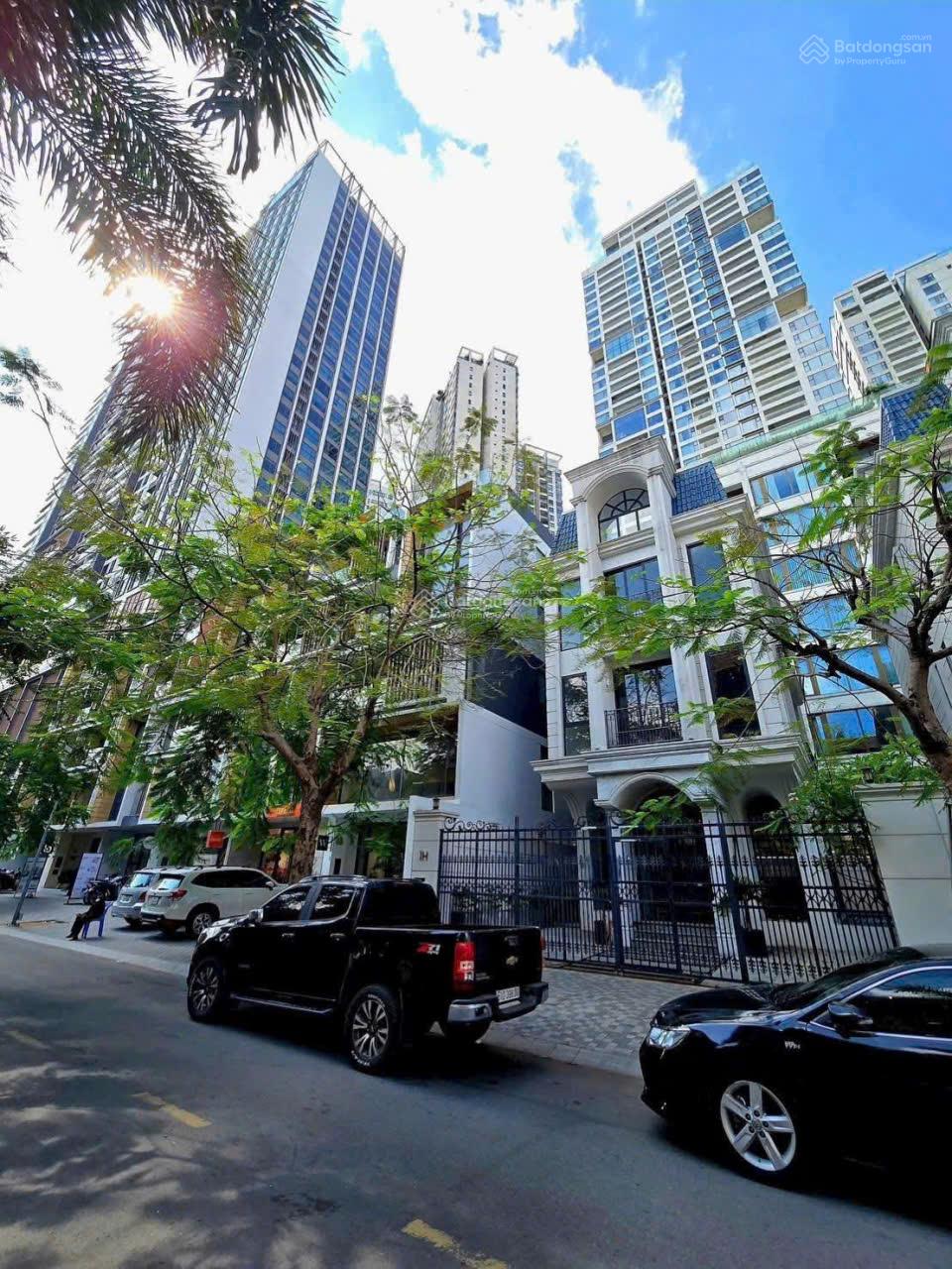 Siêu Rẻ ! Bán biệt thự đẹp xinh ngay Chu Văn An ,Bình Thạnh 187m2 (9x23)-2 tầng-Sân vườn -Gía 28 tỷ