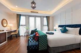 Bán Villa Nguyễn Tri Phương Q. 10 (8x20) 3 lầu sân thượng thang máy, giá bán: 32 tỷ thương lượng
