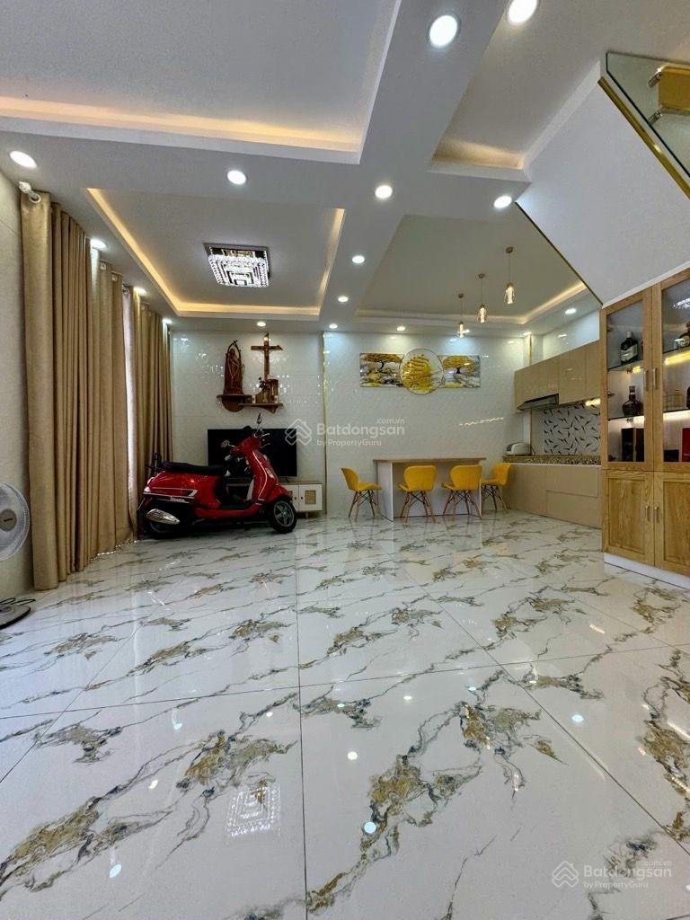 BÁN NHÀ HẺM XE HƠI Lê Văn Sỹ-47m2 (7x7)m, 4 Phòng Ngủ, Phường 1, Tân Bình- Nhỉnh 8tỷ