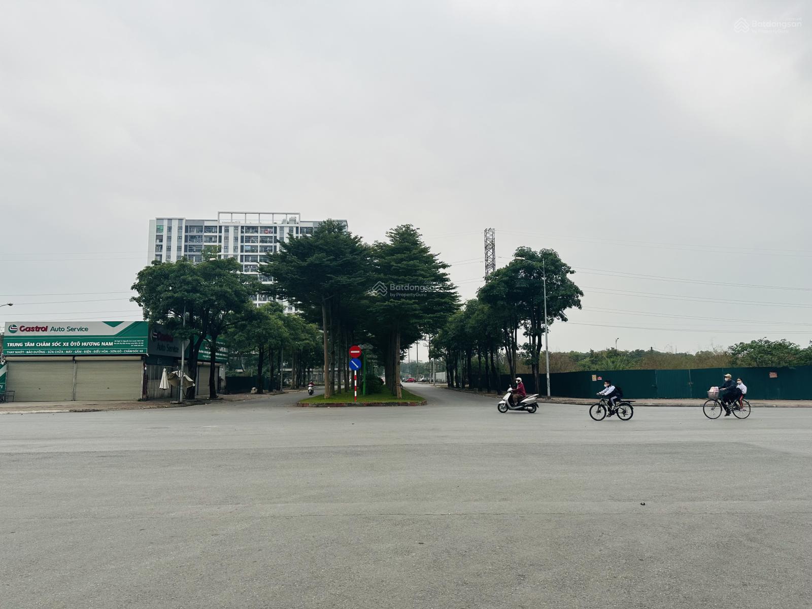 Hoa Hậu view vườn hoa sát phố Nguyễn Cao luyện,Việt Hưng.
DT: 60m2 căn góc 2 mặt tiền ô tô tránh KD