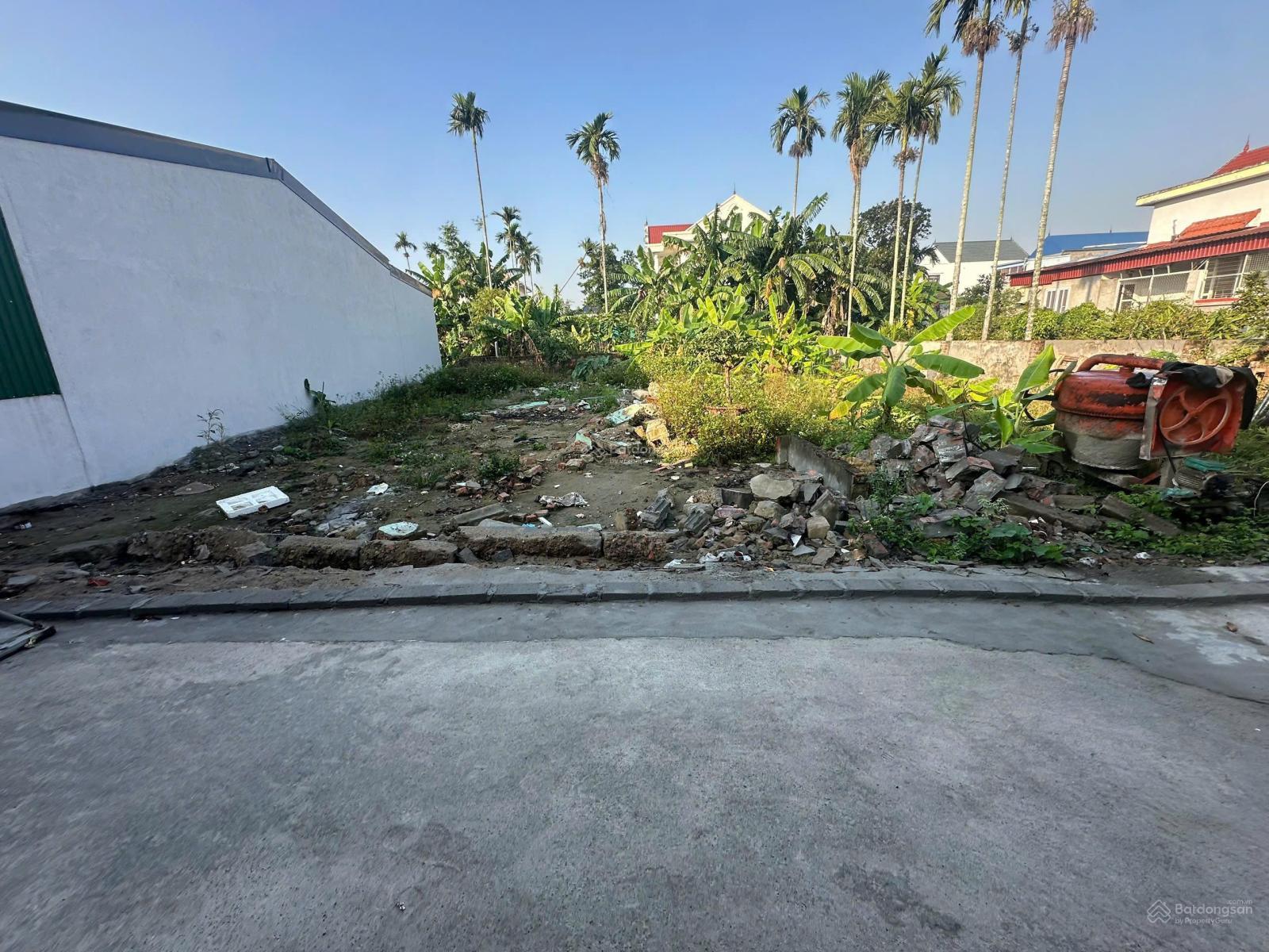 3 lô F0 mới toanh đường 4m xã Đại Đồng, Kiến Thụy. Giá chỉ 1.4x tỷ, diện tích: 94m2