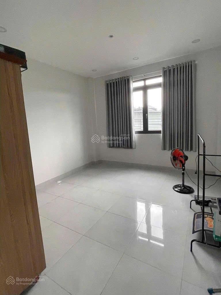 Bán nhà KDC Lê Bôi, sát Phú Lợi Quận 8, 5 tầng, đường nhựa 20m, 6 x 21m, chỉ nhỉnh 12 tỷ