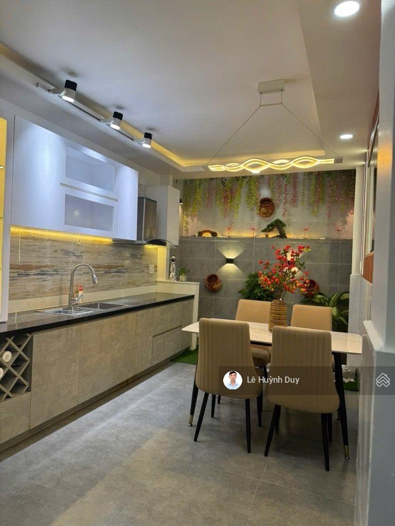 Phan Đăng Lưu - hẻm xe hơi - DTSD 75,3m2 - 4 tầng - 9,75 tỷ