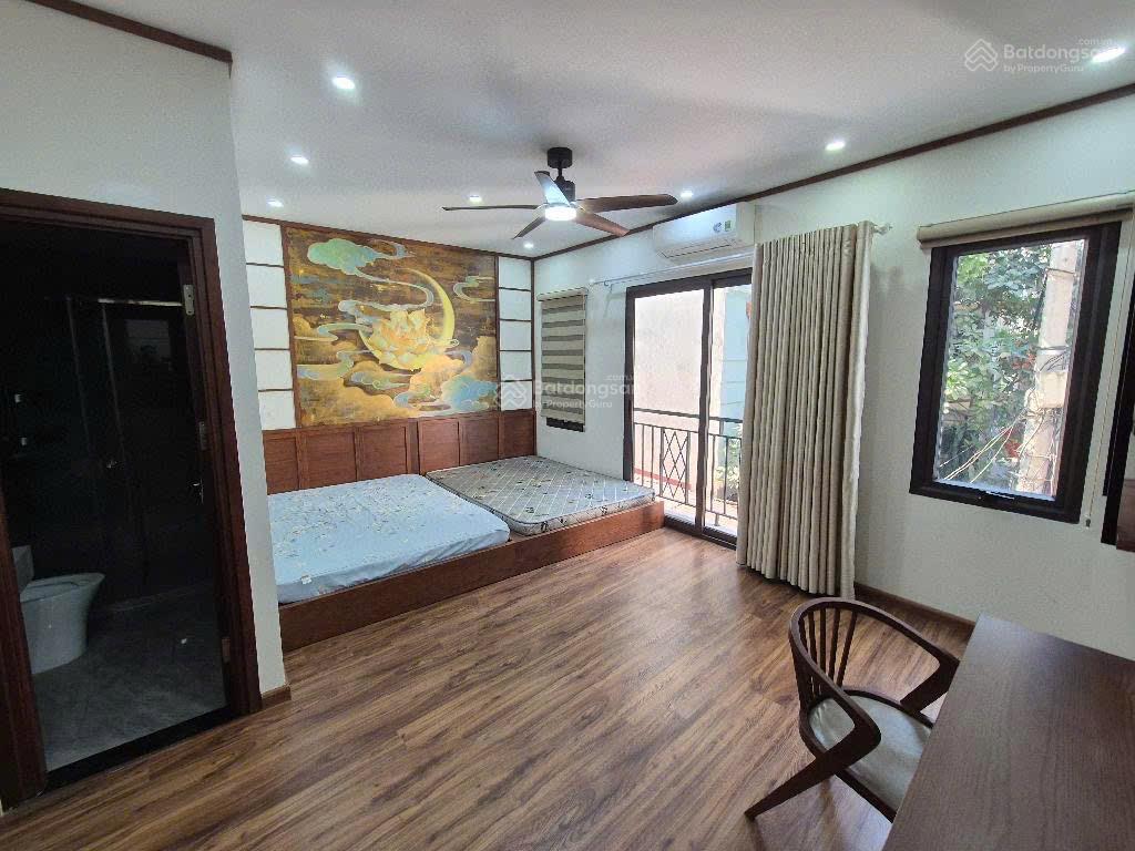 Bán nhà riêng Ngoại Giao Đoàn - Đại Sứ Quán Hàn 42m2, ngõ ô tô kinh doanh, 02 thoáng, thang máy