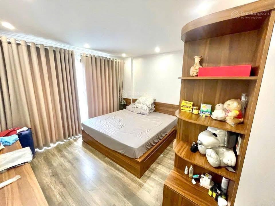 Hiếm Tây Hồ ô tô - 7 tầng thang máy - 10m ra phố - mặt ngõ ô tô - kinh doanh - sẵn ở sướng Hiếm Tây Hồ ô tô - 7 tầng thang máy - 10m ra phố - mặt ngõ ô tô - kinh doanh - sẵn ở sướng