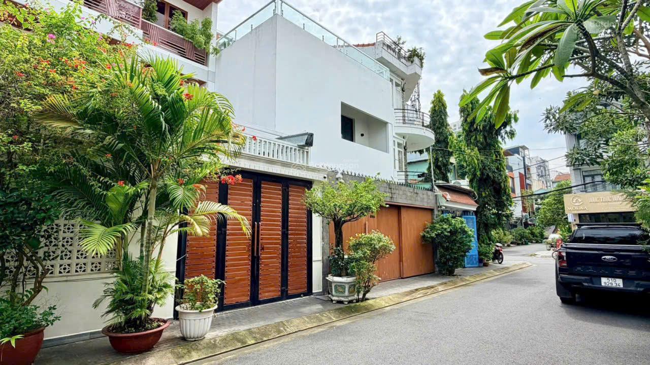 Biệt thự Giảm 3 tỷ - Nguyễn Ư Dĩ Thảo Điền - 10x21m - Sân vườn - Giá bán nhanh 52,25 tỷ