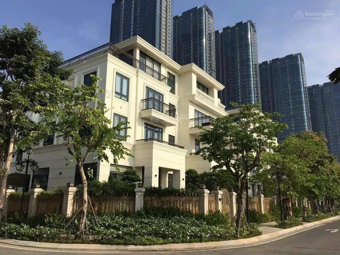 Biệt thự cần bán gấp - Biệt thự Ba Son Q1 - 20x22.5m - View sông trực diện - Giá bán nhanh inbox Biệt thự cần bán gấp - Biệt thự Ba Son Q1 - 20x22.5m - View sông trực diện - Giá bán nhanh inbox