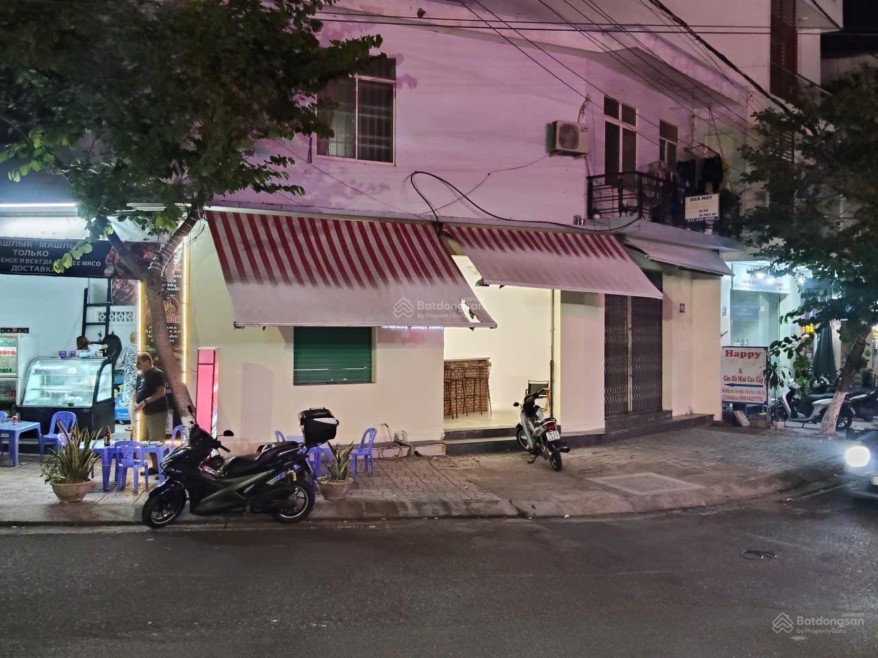 Bán nhà góc gần biển Hòn Chồng, cách biển 500m gần bãi tắm