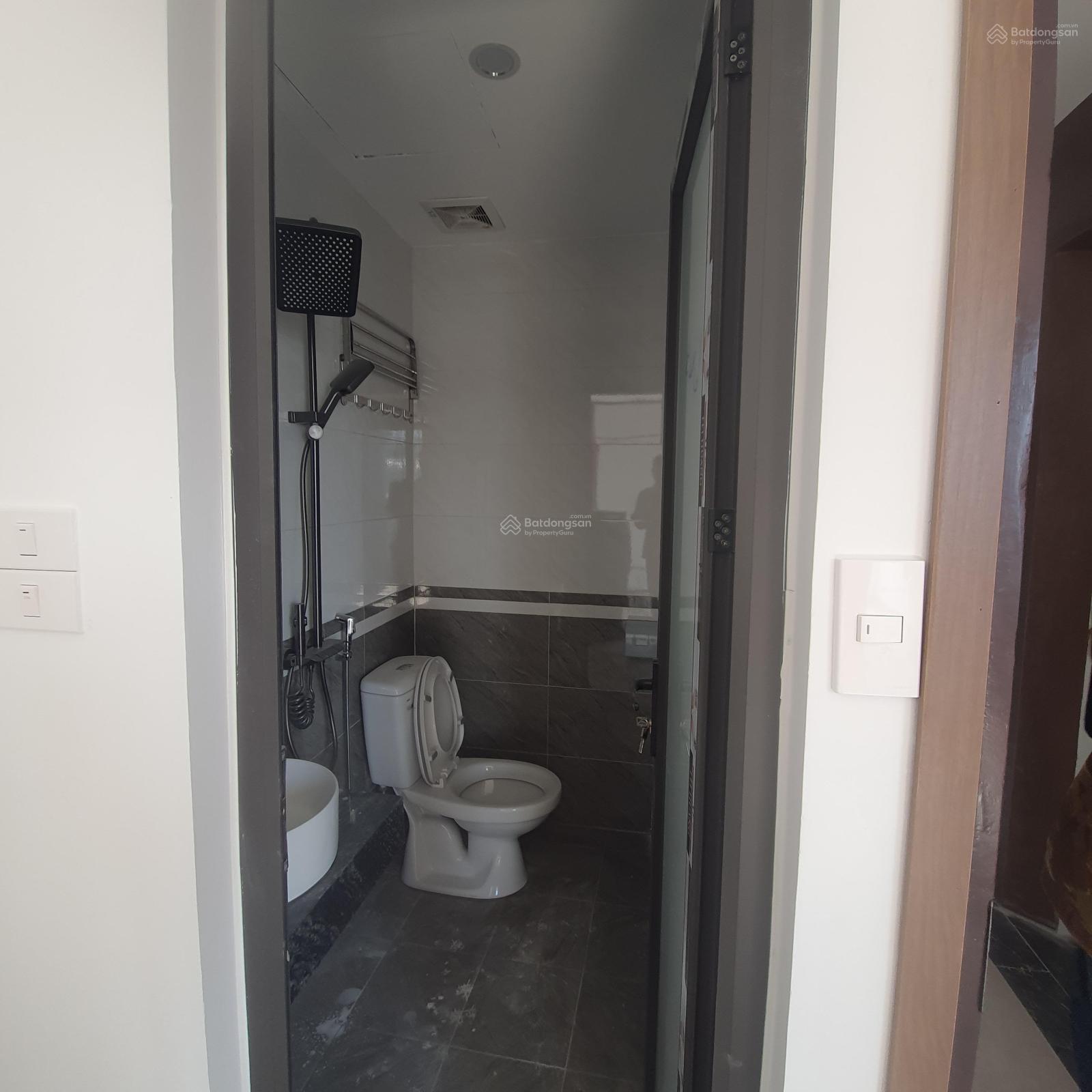 Chính chủ bán tòa nhà CCMN 76m² 7,5 tầng, 22 phòng, doanh thu 1,2 tỷ/năm, cách 1 nhà ô tô tránh, KD