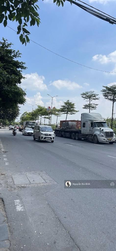 Bán nhà tặng đất tại Đường Nguyễn Văn Linh, 11,7 tỷ, 80 m2, 1PN, pháp lý đầy đủ