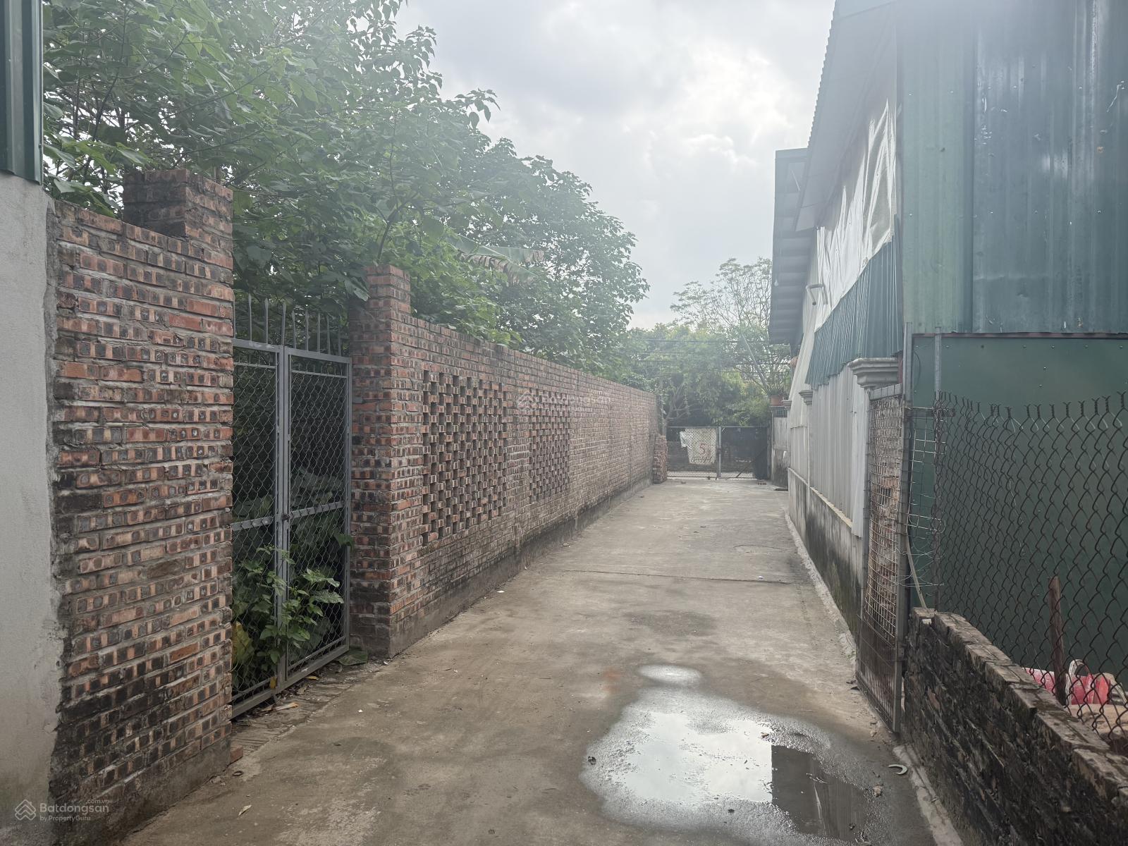 86.4m2 đất Cự Khối mặt tiền 4.7m vuông như bao diêm ngõ thông xe 16 chỗ giá 7.15 tỷ LH: 0902 132 ***