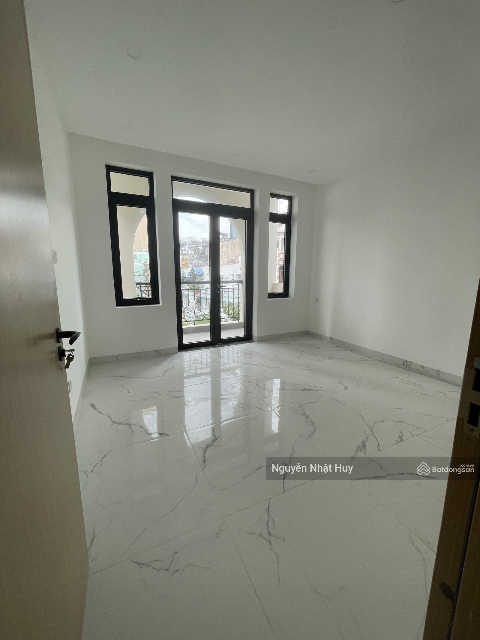 Bán nhà mặt tiền khu Bình Phú 1 ngang 4m dài 26m, hầm 5 tầng mới đẹp, 13 tỷ 9, Q.6