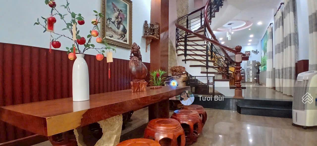 Bán nhà 3 tầng căn góc Nguyễn Thiện Thuật hẻm oto thông, Vincom Lê Thánh Tôn gần tháp Trầm Hương