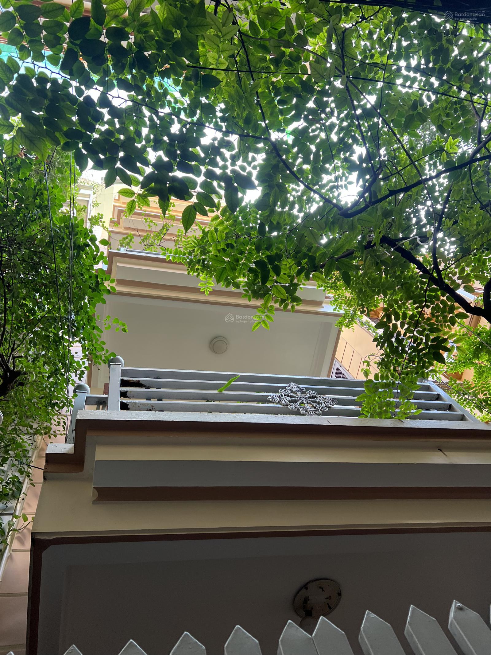 BÁN NHÀ QUAN HOA, CẦU GIẤY - 5 TẦNG 46M2 - GIÁ 12.2 TỶ - CÁCH MẶT PHỐ 50M BÁN NHÀ QUAN HOA, CẦU GIẤY - 5 TẦNG 46M2 - GIÁ 12.2 TỶ - CÁCH MẶT PHỐ 50M