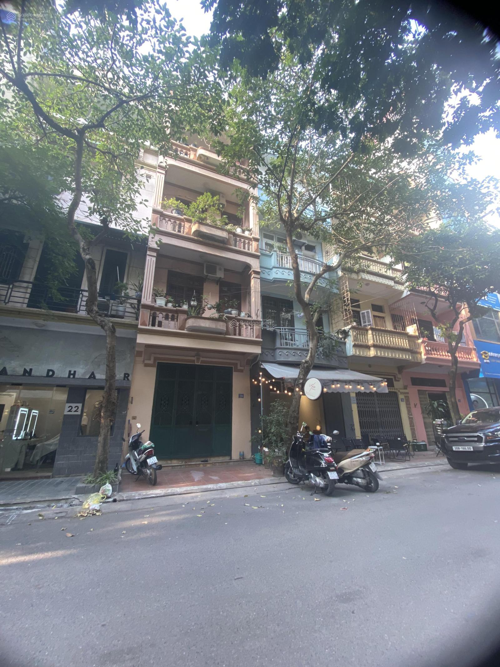 Cho thuê nhà nguyên căn Trung Kính. DT 50m2, 4 tầng. Giá 19 triệu(thg)