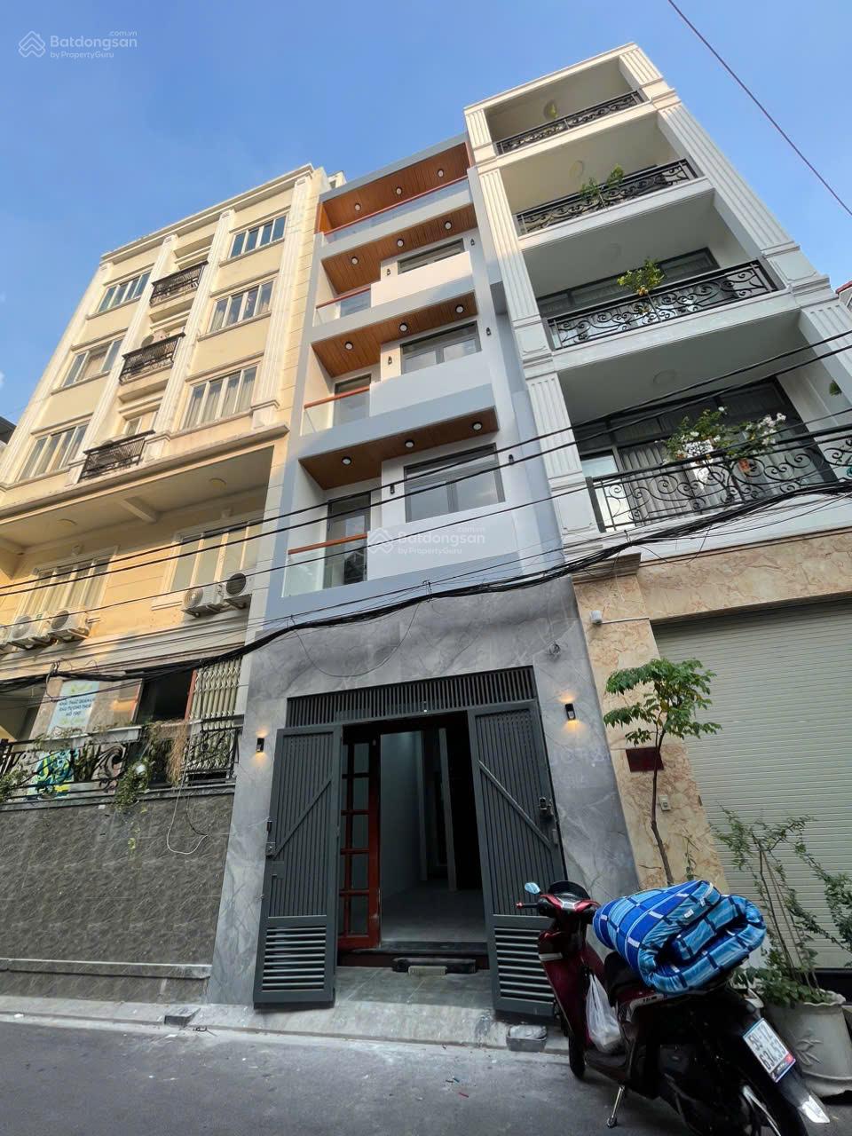 Siêu phẩm CHDV mới ra lò đường Cửu Long, TB. (4,5x15m), 5 tầng TM, thu nhập 80tr/1th. Giá 19,5 tỷ