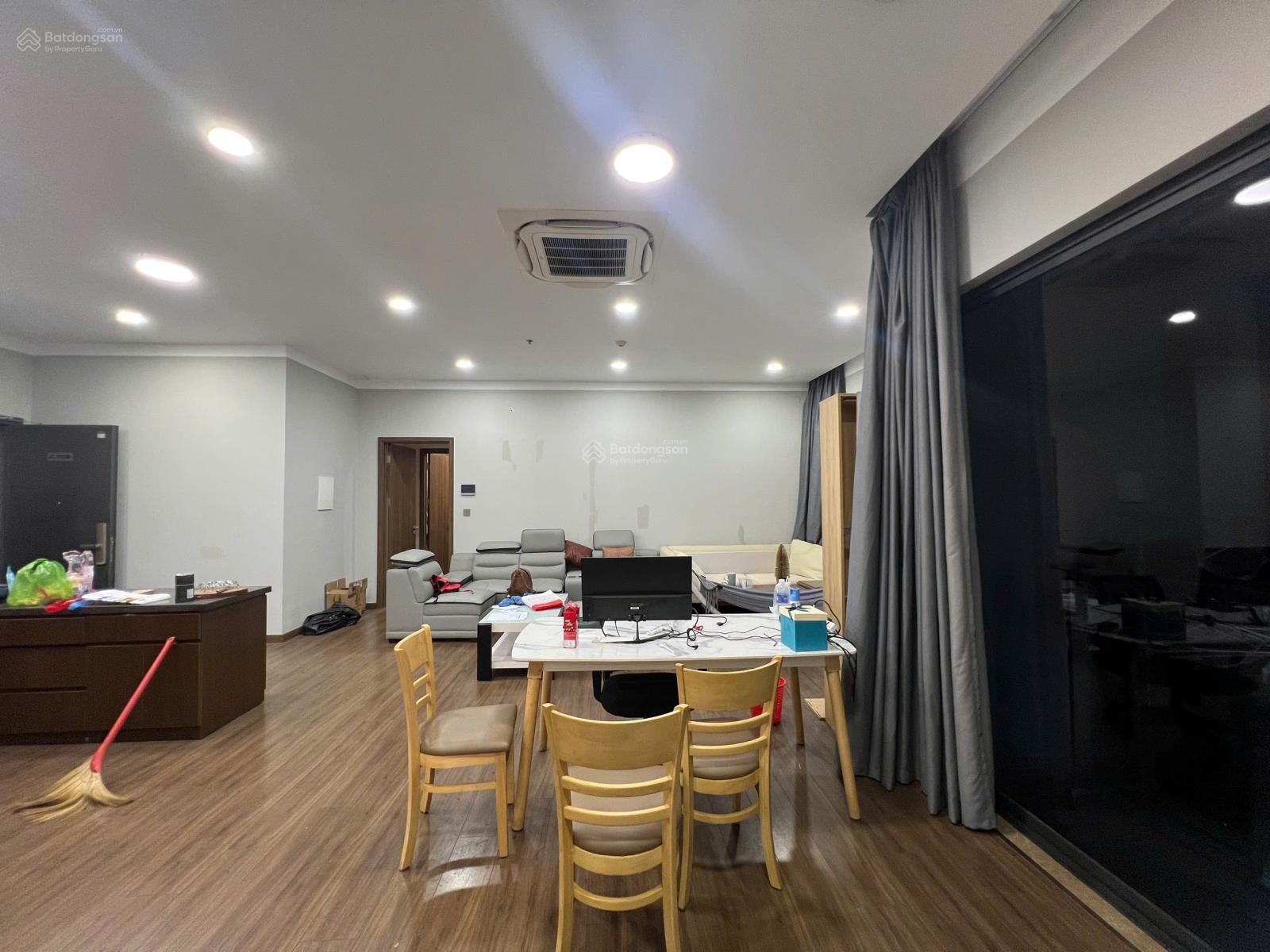 *Chuyên cho thuê căn hộ Thủ Thiêm LakeView - 3PN/ 121m2/ 35tr*