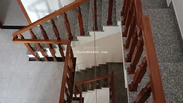 Nhà đẹp 4,5 tầng, 8,5 tỷ cách biển 650m đường Trường Sơn, Như Trang, Khánh Hòa