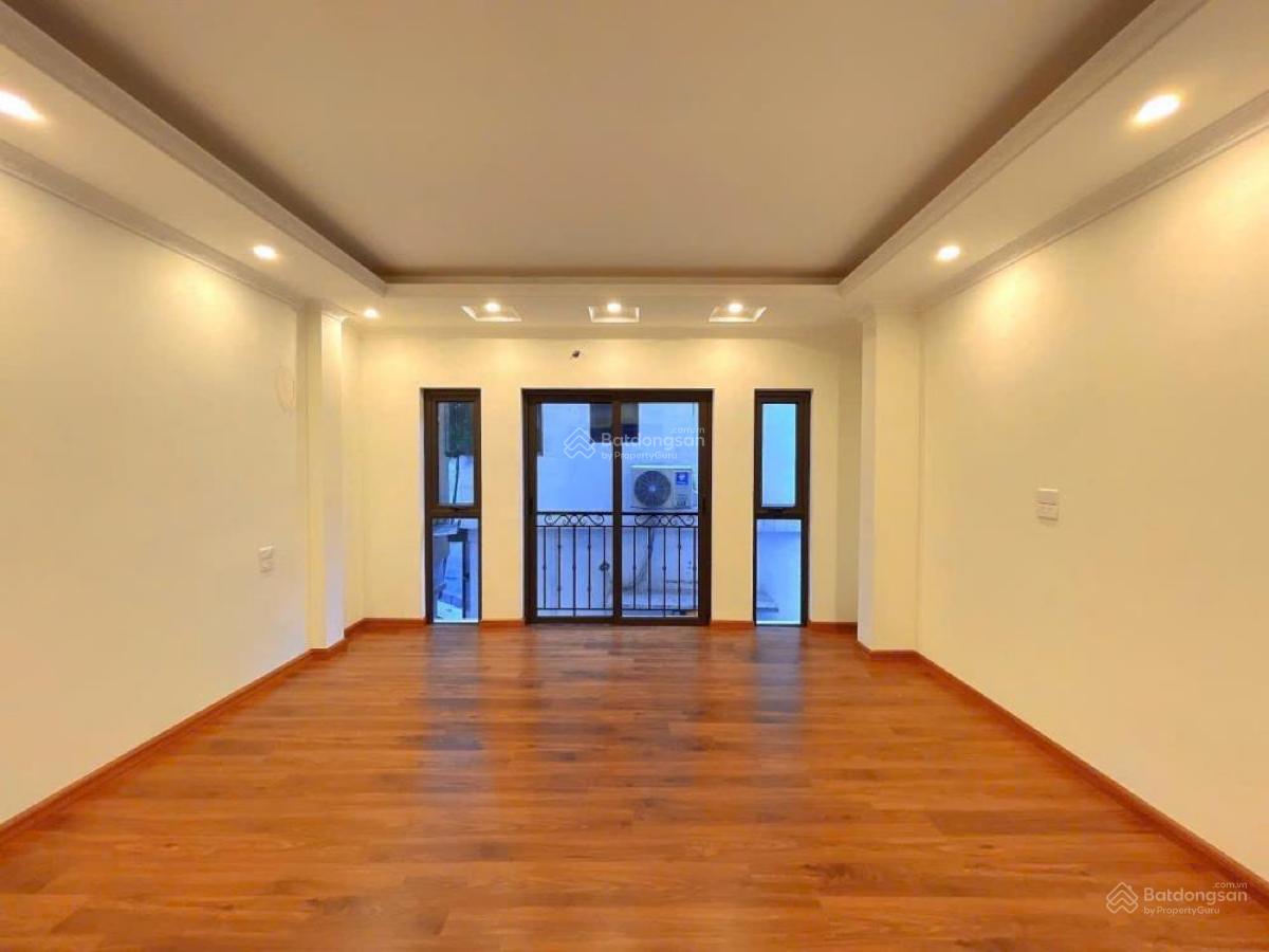 5 tầng thang máy - xây mới - 10m ra mặt phố Hoàng Hoa Thám - ô tô vào nhà 3 thoáng LH 0966 341 ***