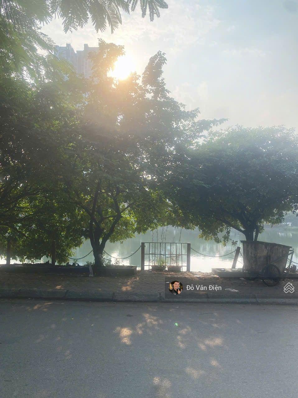 Cho thuê mặt hồ Văn Quán, 220m2x3 tầng, mặt tiền 12m, giá thuê 50 triệu, mọi mô hình kinh doanh Cho thuê mặt hồ Văn Quán, 220m2x3 tầng, mặt tiền 12m, giá thuê 50 triệu, mọi mô hình kinh doanh