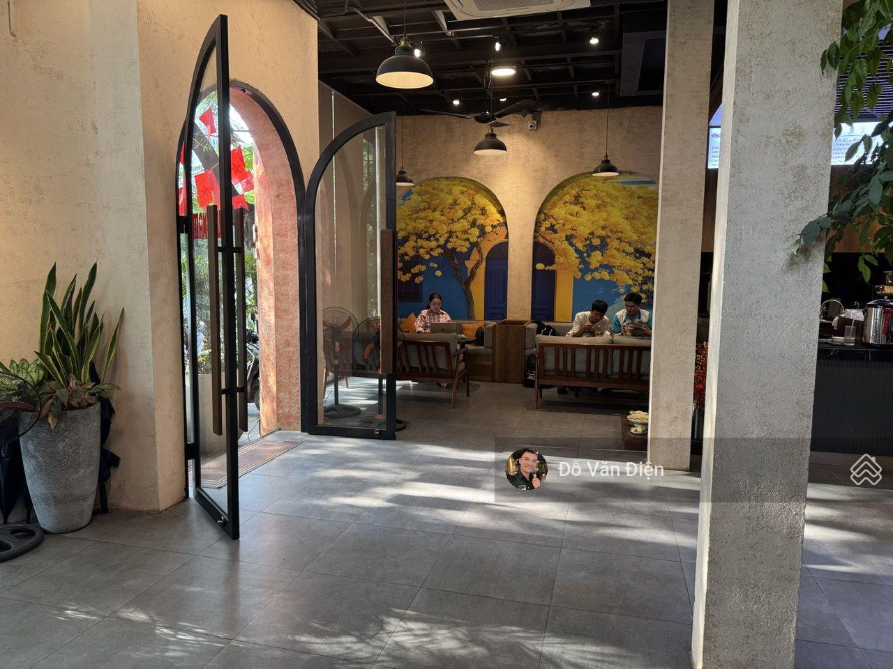 Cho thuê mặt hồ Văn Quán, 220m2x3 tầng, mặt tiền 12m, giá thuê 50 triệu, mọi mô hình kinh doanh Cho thuê mặt hồ Văn Quán, 220m2x3 tầng, mặt tiền 12m, giá thuê 50 triệu, mọi mô hình kinh doanh