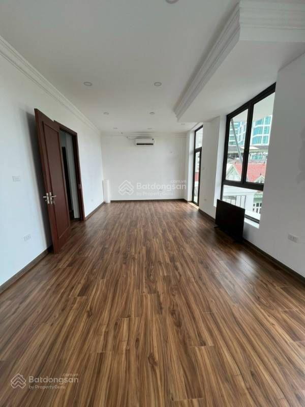 Cho thuê Nhà MP TRUNG HÒA - CẦU GIẤY, 85m2 x 5T, MT:6m. Vị trí đẹp, KD thuận tiện, Ôtô đỗ thoải mái