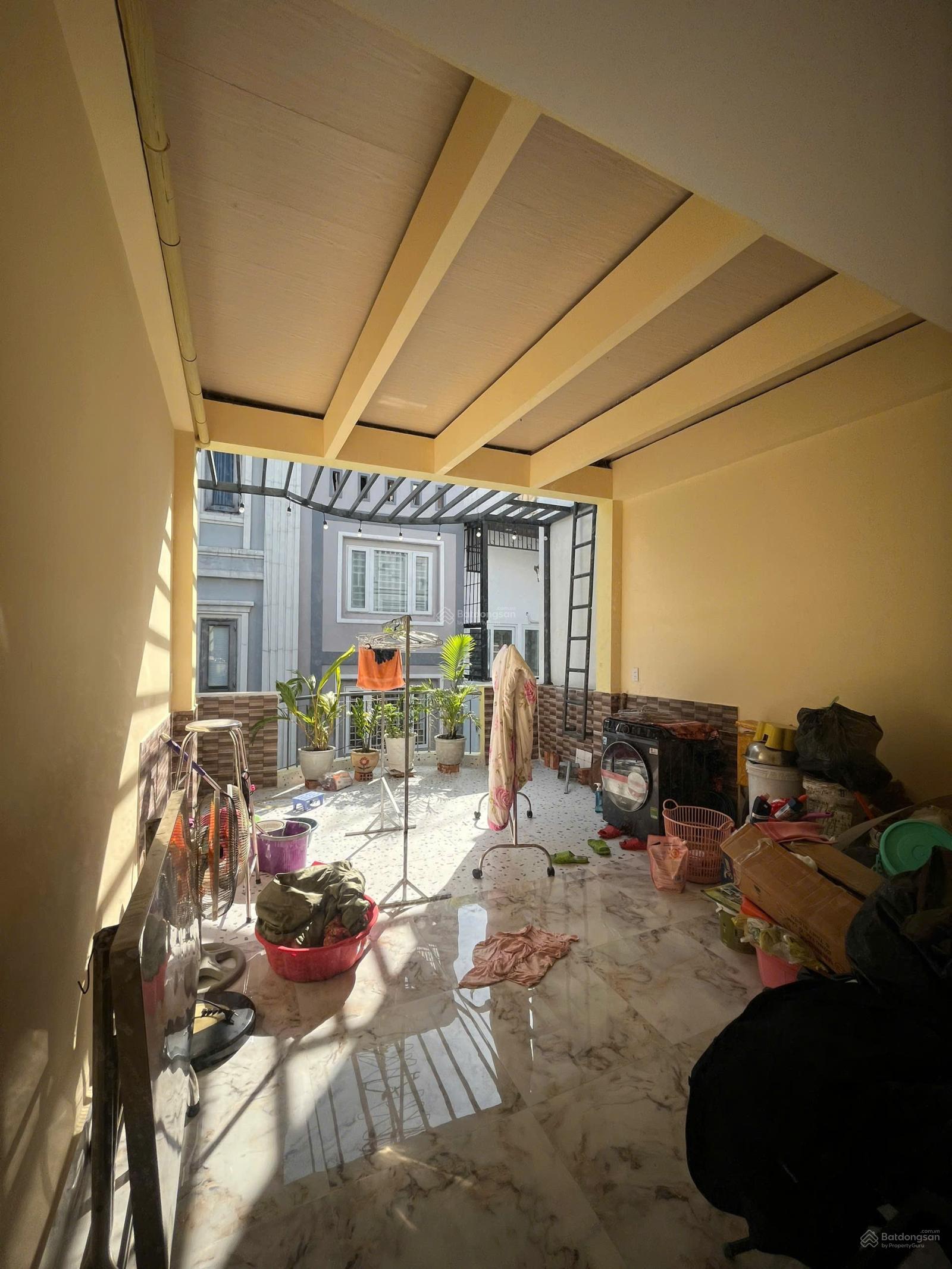 Kế Vincom - xe hơi ngủ nhà! Bán nhà HXH thông Nguyễn Xí - Nơ Trang Long (4x12m) - 3 tầng đẹp ở ngay