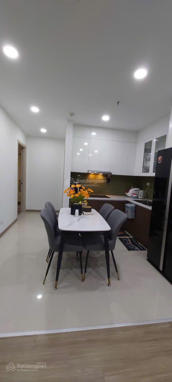 (Chính chủ)Bán CC 2PN, 78 m giá 7 tỷ tại Roman Plaza,sẵn sổ, full nội thất, có slot