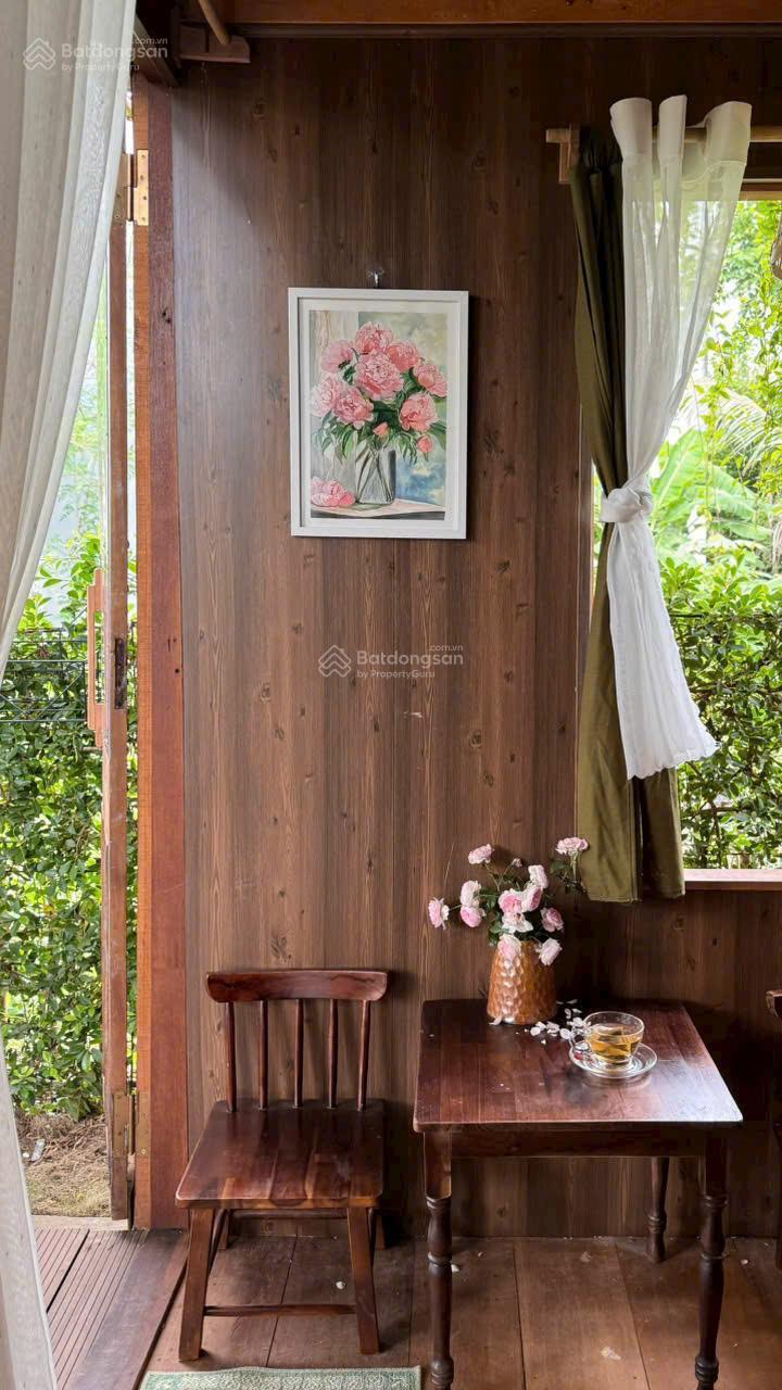 Bán đất, tặng nhà gỗ. DT: 133,5m2, chỉ 6.1 tỷ. LH: 0902,746.319