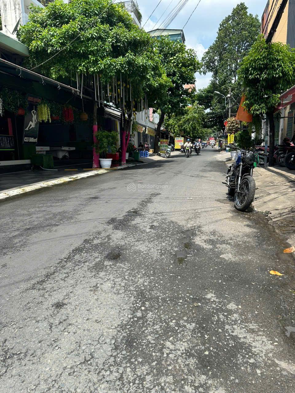 MT đường số Dương Quảng Hàm 4x17m giá chỉ 9.x tỷ