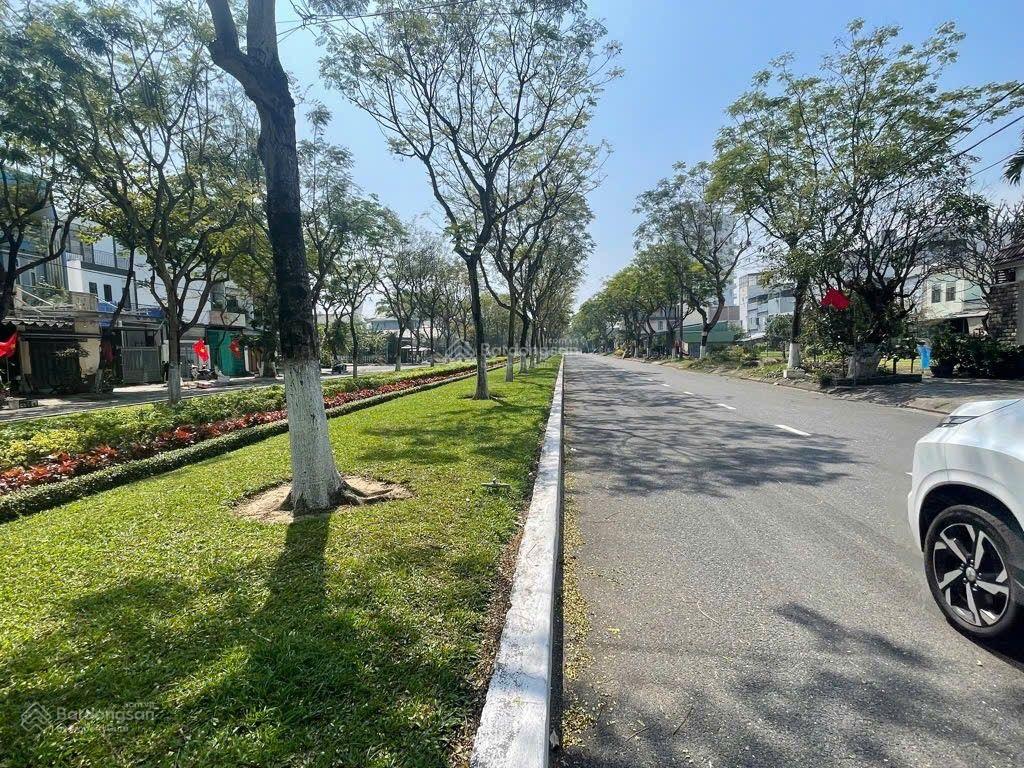 Cần bán lô đất đường An Dương Vương - sát Sông Hàn và khán đài pháo hoa Cần bán lô đất đường An Dương Vương - sát Sông Hàn và khán đài pháo hoa