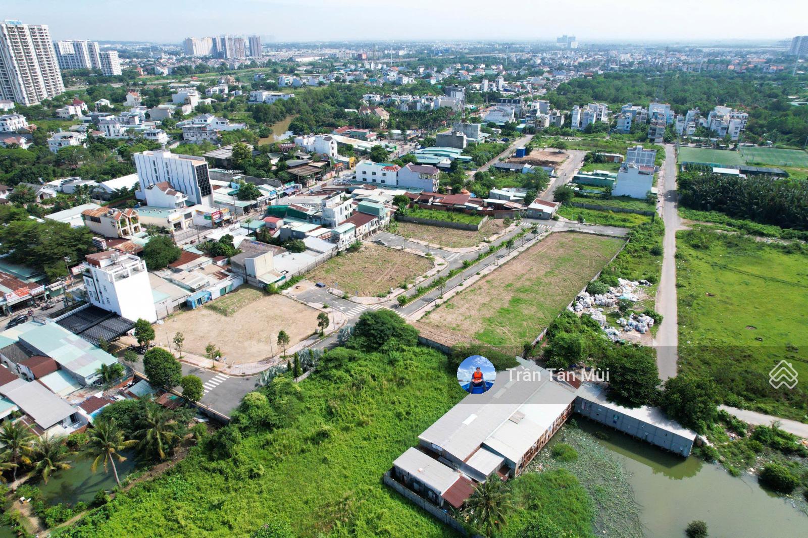 Bán lô góc 454.4m2, 20x26m vị trí siêu đẹp Nguyễn Duy Trinh - Đỗ Xuân Hợp, full thổ cư - 38 tỷ Bán lô góc 454.4m2, 20x26m vị trí siêu đẹp Nguyễn Duy Trinh - Đỗ Xuân Hợp, full thổ cư - 38 tỷ