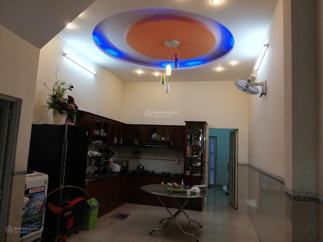 Mặt tiền đường D10, P.Tây Thạnh diện tích 4x25m 3,5 tấm Mặt tiền đường D10, P.Tây Thạnh diện tích 4x25m 3,5 tấm