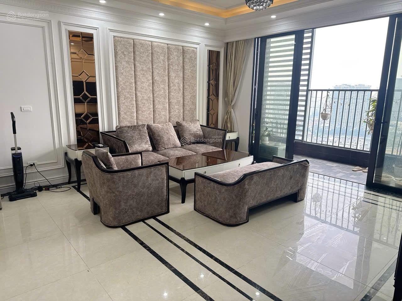 Chính chủ cần bán căn hộ 105,5m2 (3N - 2W) toà MHD Trung Văn. Tầng trung, full nội thất mới đẹp