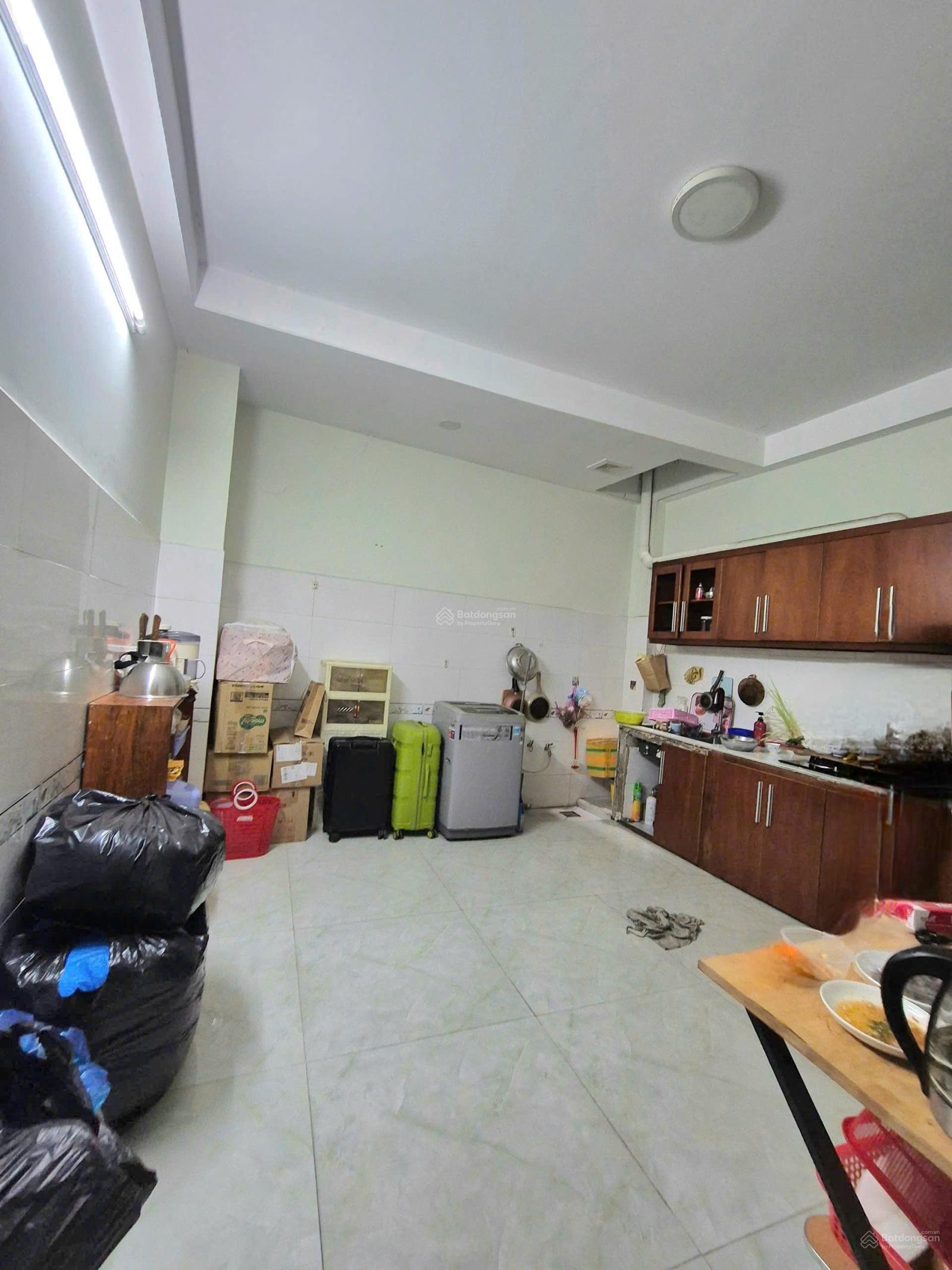 Nhà hẻm 43/ Đông Hồ F8 Tân Bình, 4.2x12m, 4 tầng, giá 7.5 tỷ TL